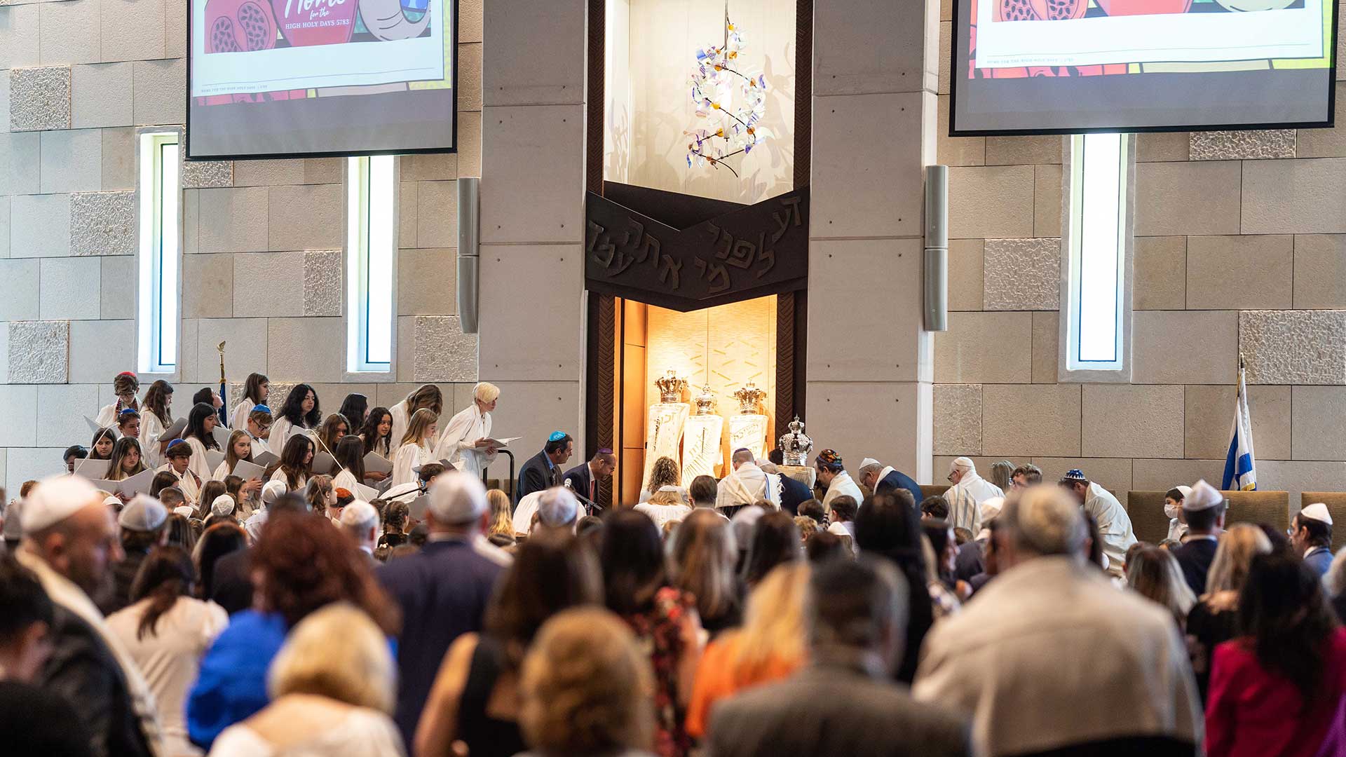 worship service in synagogue