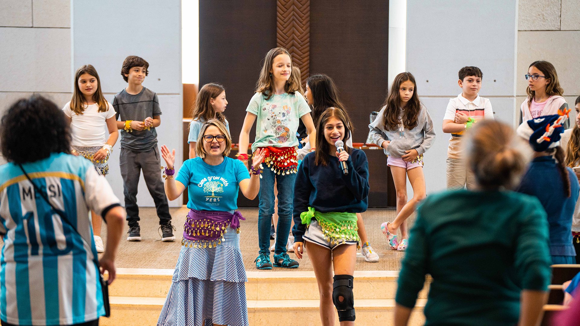 Children doing Israeli dances on the bima